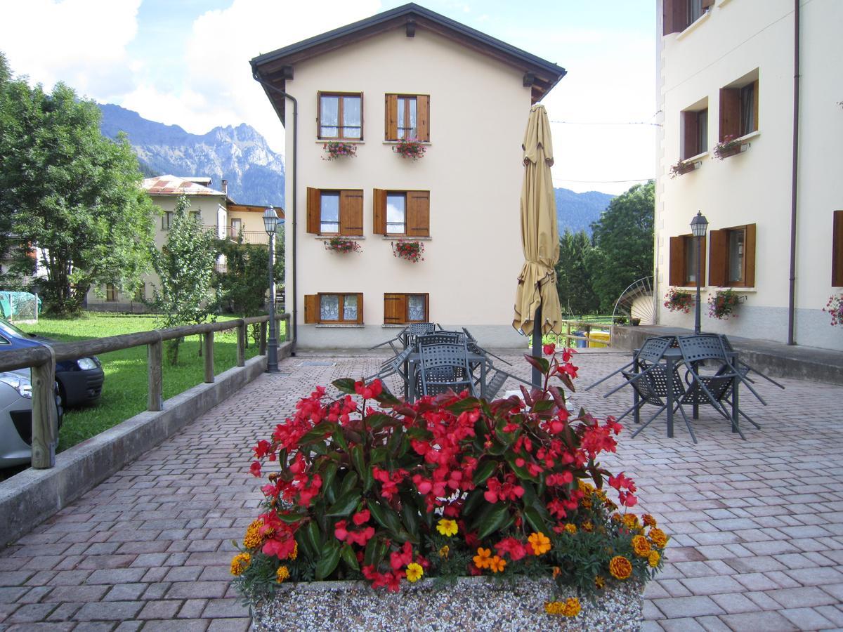 Casa Alpina Sacro Cuore Canale dʼAgordo Exterior foto